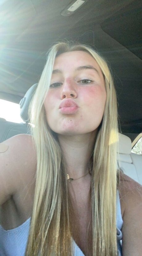 Alexa Meyer pics onlyfans