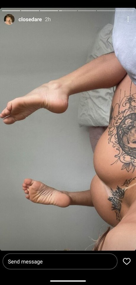 Renata Schmorantz topless onlyfans