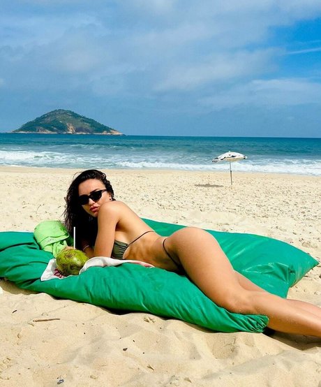 Rafa Kalimann only fans.