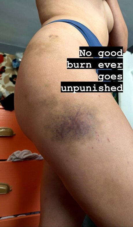 Whitney Moore onlyfans leajs