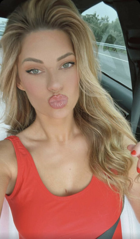 Hannah Stocking only fans pics