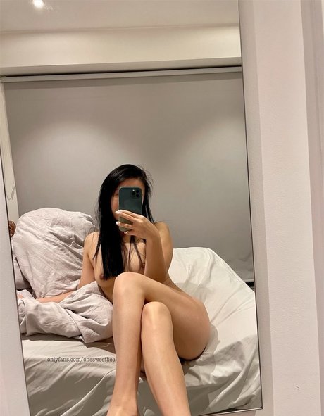 onesweetbee boobs onlyfans