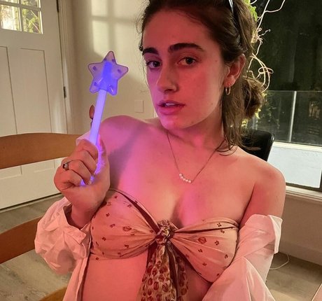 Rachel Anne Sennott onlyfans leaked sex