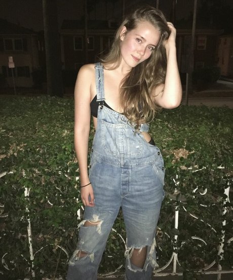 Berta Andrea Sndal onlyfans nude pictures