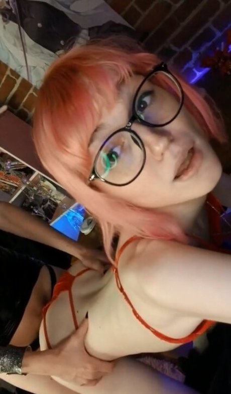 Claire Tennebrarum only fans content