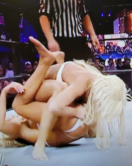 Torrie Wilson onlyfans leaks free