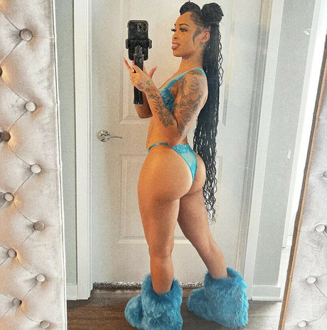 Theyluvnilla onlyfans leak sex