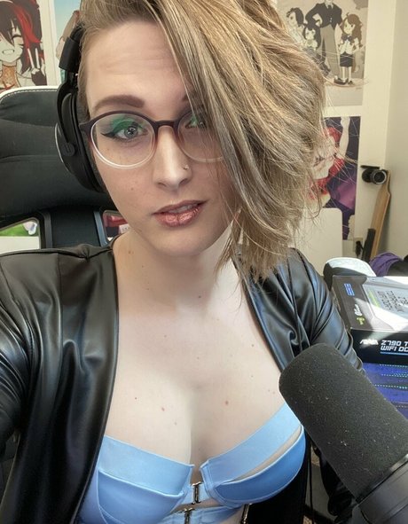 VeronicaJae onlyfans leaks