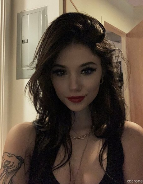 nonsalemwitch onlyfans pics nude