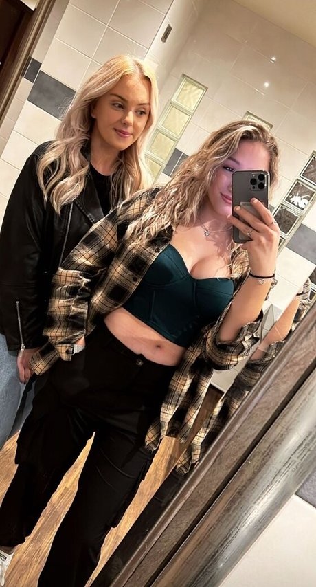 Caitlin Beevers onlyfans sex leak