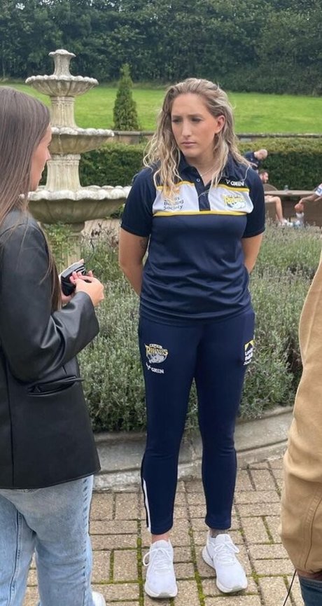 Caitlin Beevers onlyfans naked porn