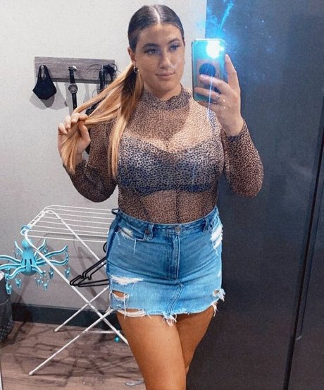 The Blue Dress Girl onlyfans for free