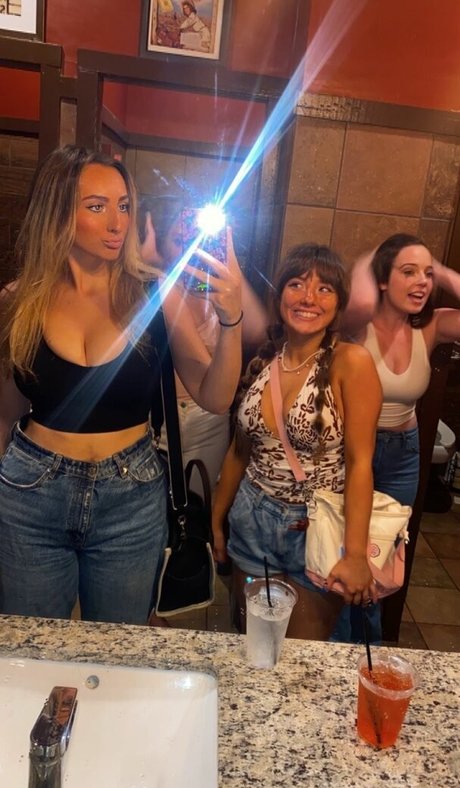 Angelina Cross porn onlyfans leaks