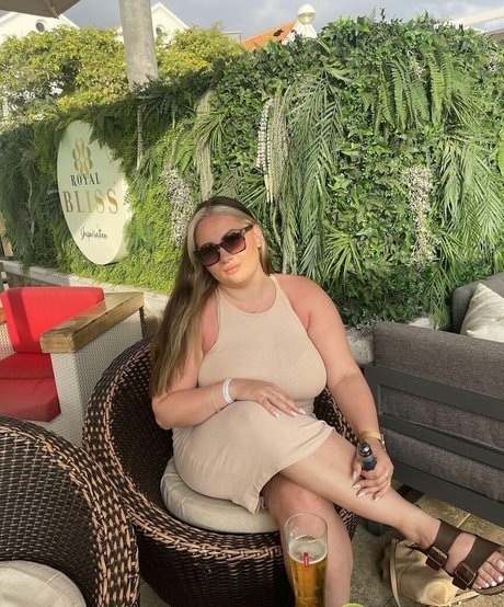 chelsea leigh onlyfans leaked nude