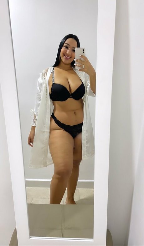 Adriana Jinett new onlyfans