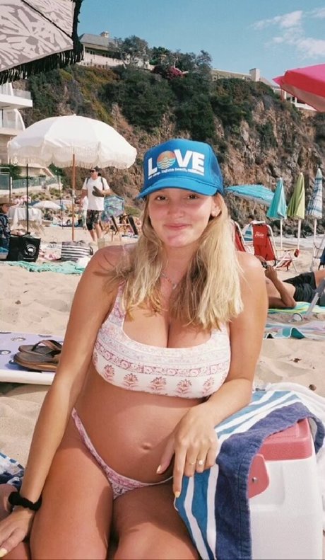 Isabella Abell xxx onlyfans