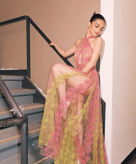 Rachel Zegler onlyfans porn