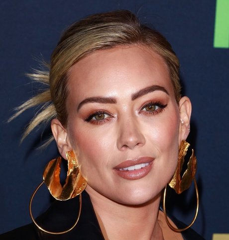 Hilary Duff onlyfans