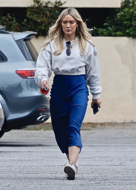 Hilary Duff onlyfans sex leaked