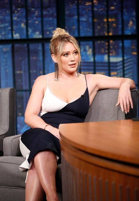 Hilary Duff onlyfans nude leaks