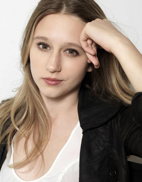 Taissa Farmiga leaks only fans