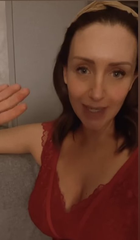 Catherine Tyldesley leaked onlyfans.