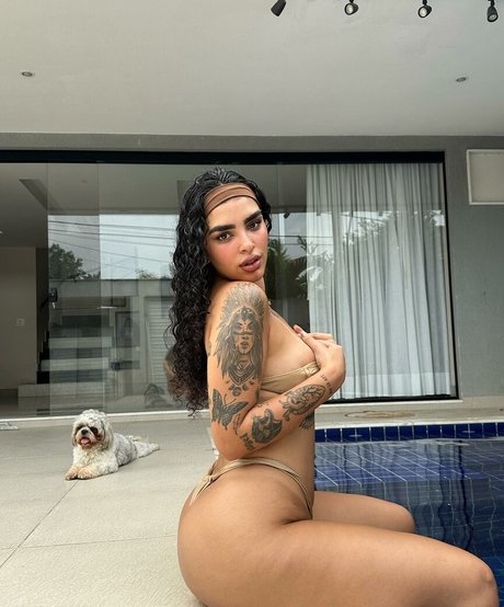 biancaoficial onlyfans boobs