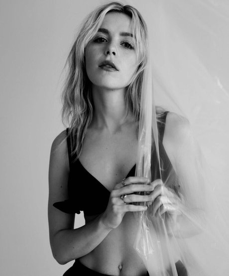 Kiernan Shipka nude leaks onlyfans