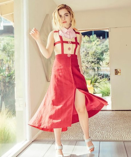 Kiernan Shipka onlyfans porn leaked