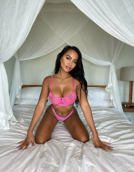 sexy petite asian girl onlyfans free