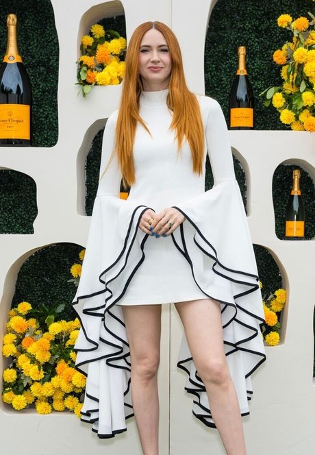 Karen Gillan onlyfans leaked pics