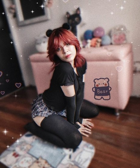 evee meow onlyfans nude leaks