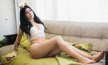 AcuarelaBlanca onlyfans page