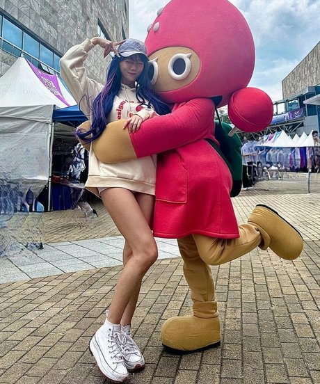 Berry onlyfans pics leaked