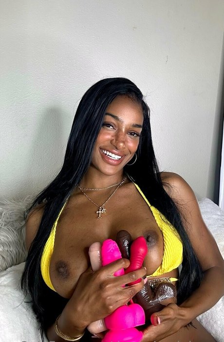 drayadominicana onlyfans hot