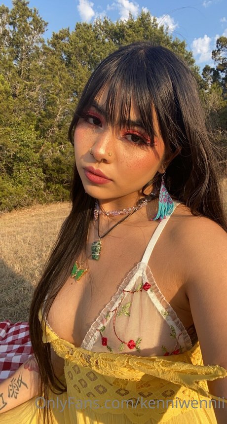 kenniwennii onlyfans nude porn