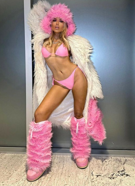 Tallia Storm onlyfans leaked tits