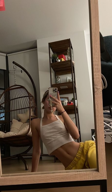 Olivia Ponton only fans nude