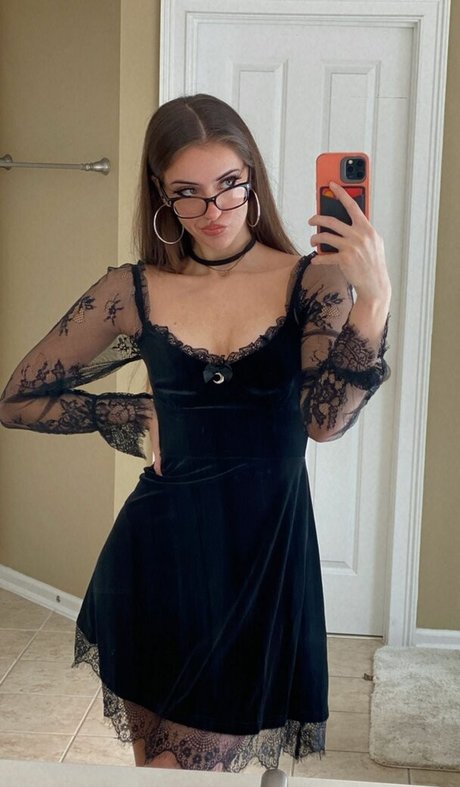 luweazl leaked onlyfans sex tape