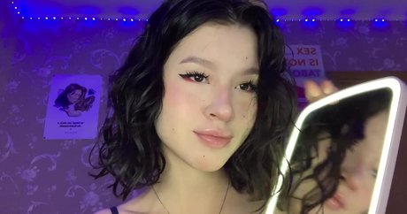 Lezzy Bunny ASMR only fans free