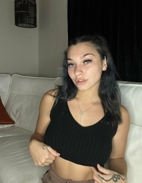 raven 2 1 onlyfans images