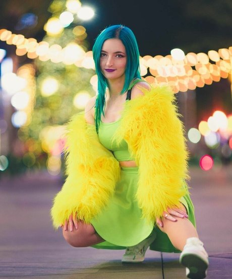 Littlesiha onlyfans leaks nude