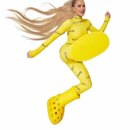 Paris Hilton onlyfans nudes