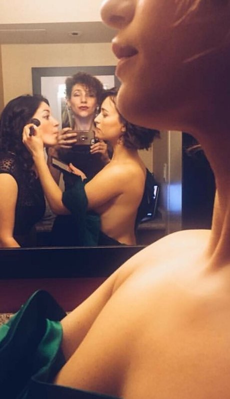 Milana Vayntrub porn onlyfans leak