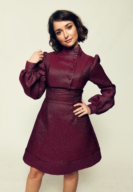 Milana Vayntrub leaks onlyfans