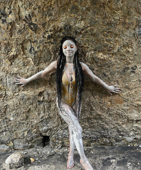 Halle Bailey leaked naked onlyfans