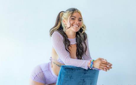 issameg onlyfans sextape