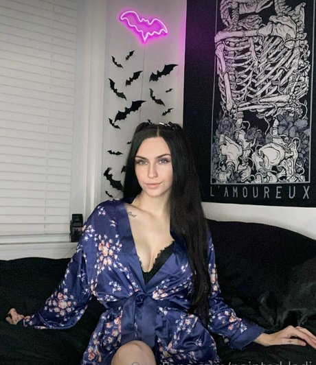 issameg onlyfans nude pictures