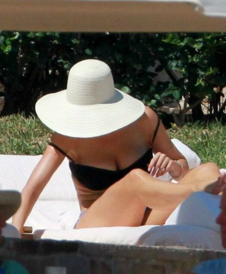 Sofia Vergara onlyfans hot