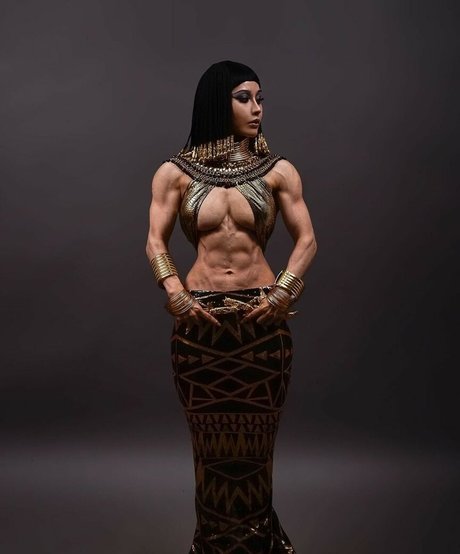 Yuan Herong nude on onlyfans